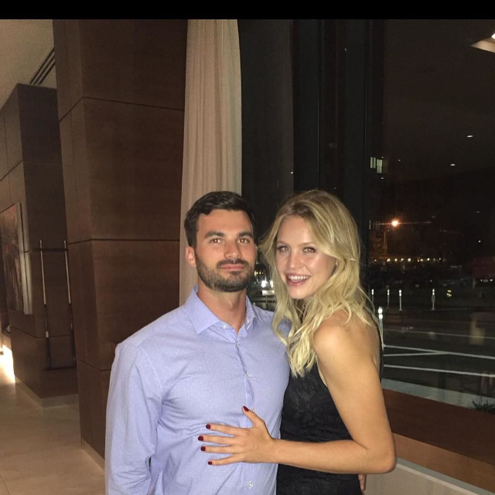 Meet your Posher, Regan